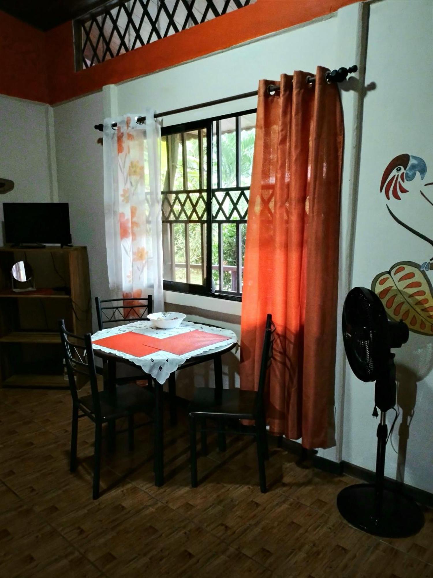 Casa Alegra * Puerto Viejo de Talamanca